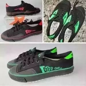 足球刚入门适合穿什么足球鞋,新手入门足球选什么足球鞋好