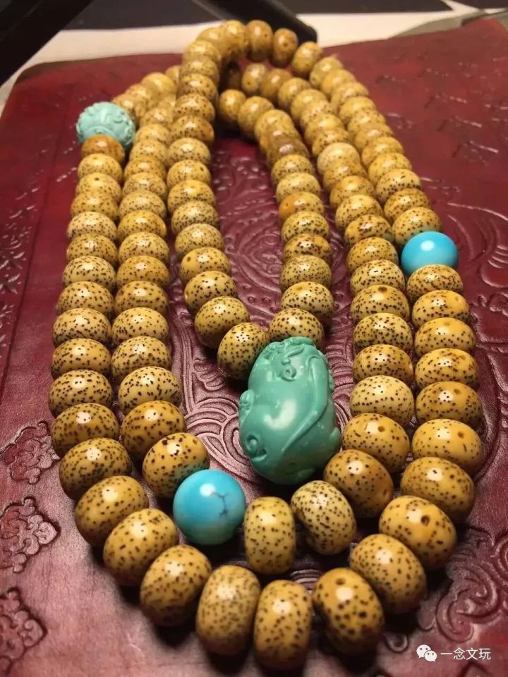 星月菩提灰透正确盘玩方法,星月菩提放黄了如何盘玩和保养