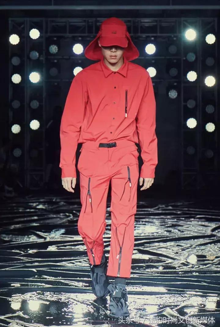 蜜豹时装周东京,蜜豹时装周trina