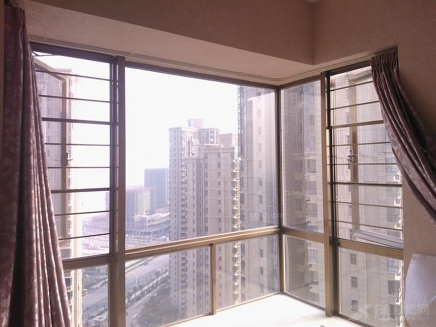 纱窗与纱门的选择与养护技巧