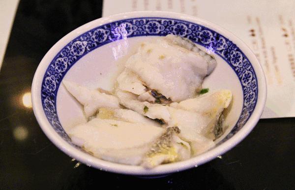 上海必吃榜第一名黄鱼面,上海50一碗的黄鱼面