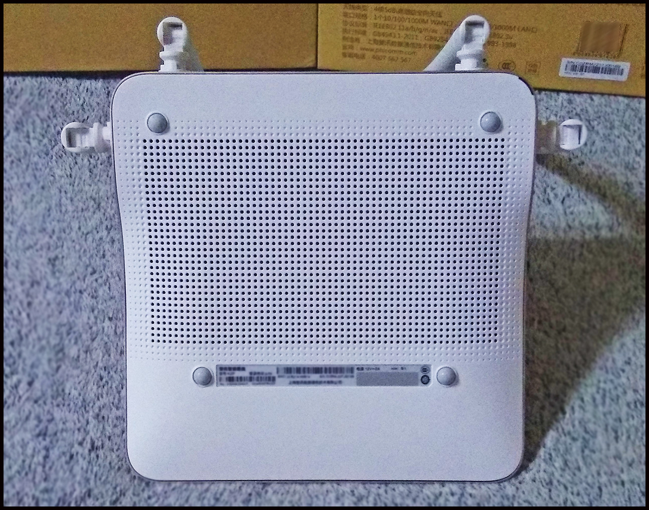 斐讯k2p和小米ax3600哪个好,斐讯k2p为什么有人说是神机