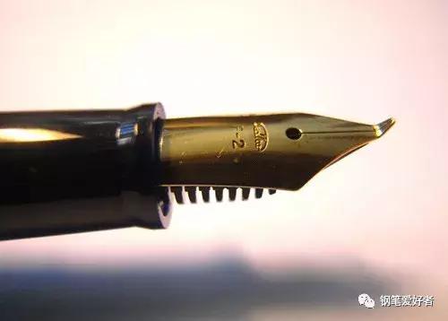 写乐笔尖通用,写乐钢笔笔尖区别