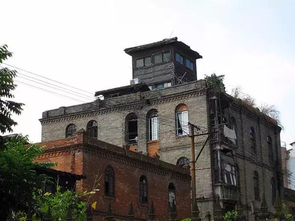 你知道100多年前,在烟台山的老外们过得多奢华吗?