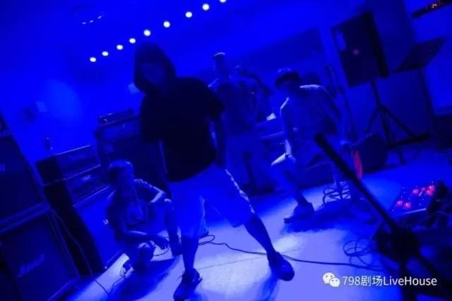 中国摇滚榜前线预告!798剧场11月4日即将摇动京城!大咖来袭!