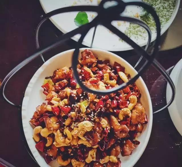 武汉11月新晋美食来了，这20家新店让你欲罢不能！吃吃吃撑到爆！