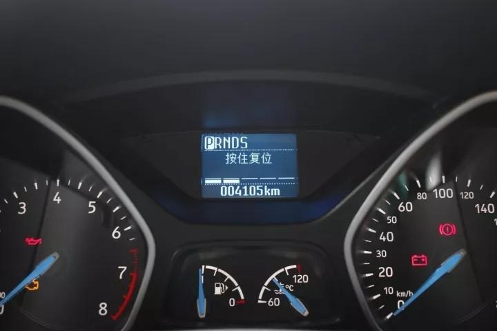 福克斯ecoboost125发动机怎么样,福克斯2015款ecoboost125耗油