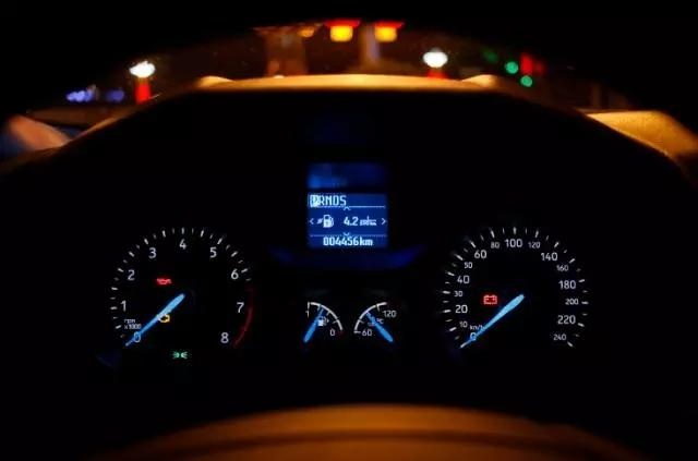 福克斯ecoboost125发动机怎么样,福克斯2015款ecoboost125耗油