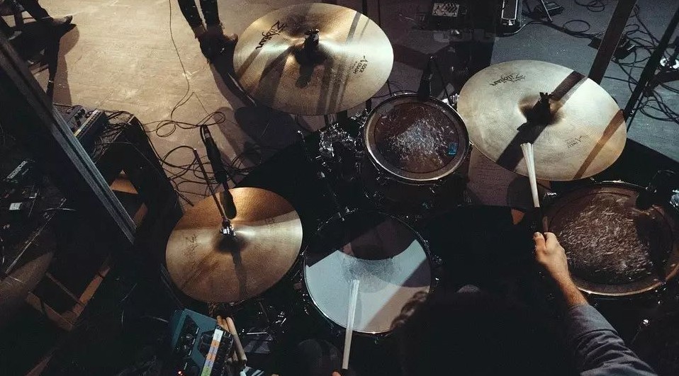 学架子鼓最重要的是什么,幼儿园架子鼓体验课