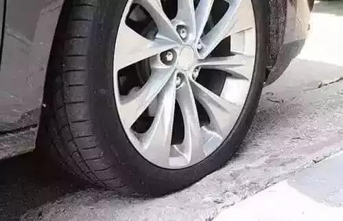 汽车越开越费油？可能是这6大零件出毛病了，抓紧去检测