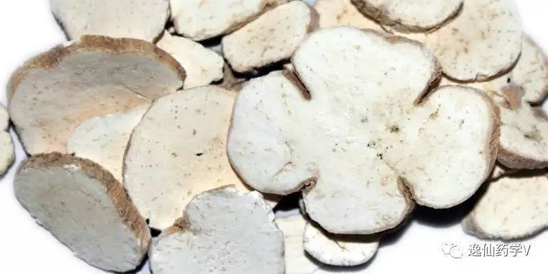 一个植物多个来源的中药,功效相似的药材有哪些中药