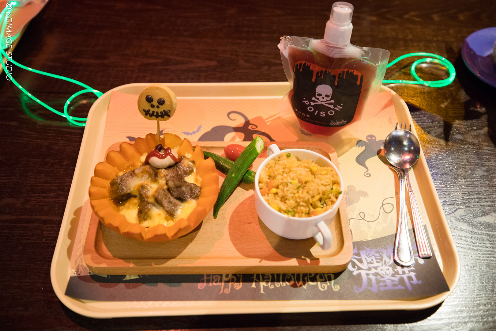 久违的狂欢：和许巍一起过长隆欢乐万圣节