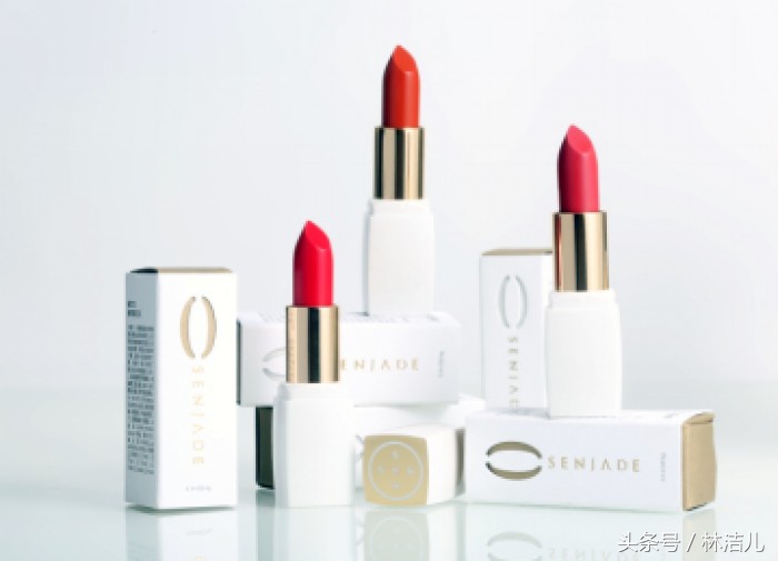 哪个牌子的口红最滋润又持久,小众口红推荐colourpop