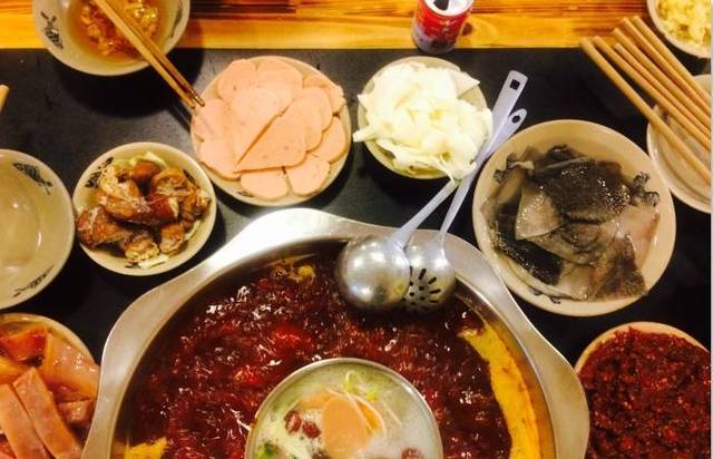 重庆最地道的火锅有哪一家,重庆必吃的10家火锅