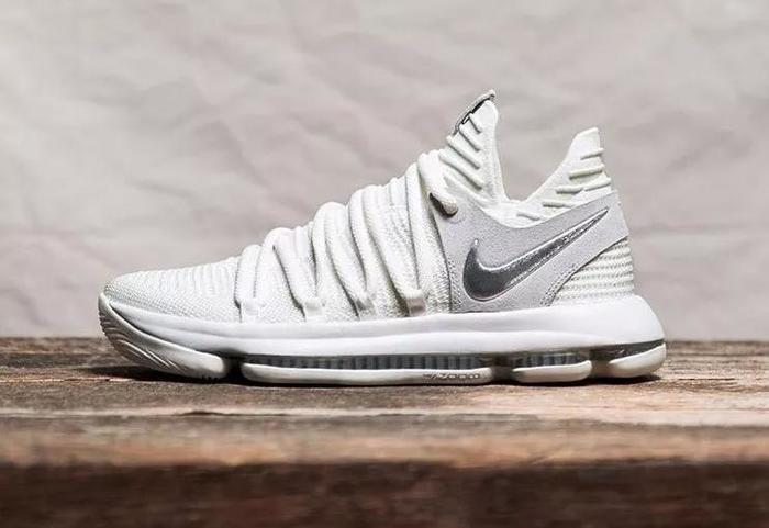 你说穿上这双球鞋如履云端，我是相信的