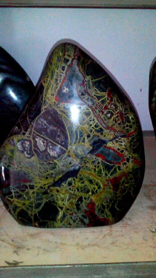 台湾七彩龙纹石,台湾特产龙纹石