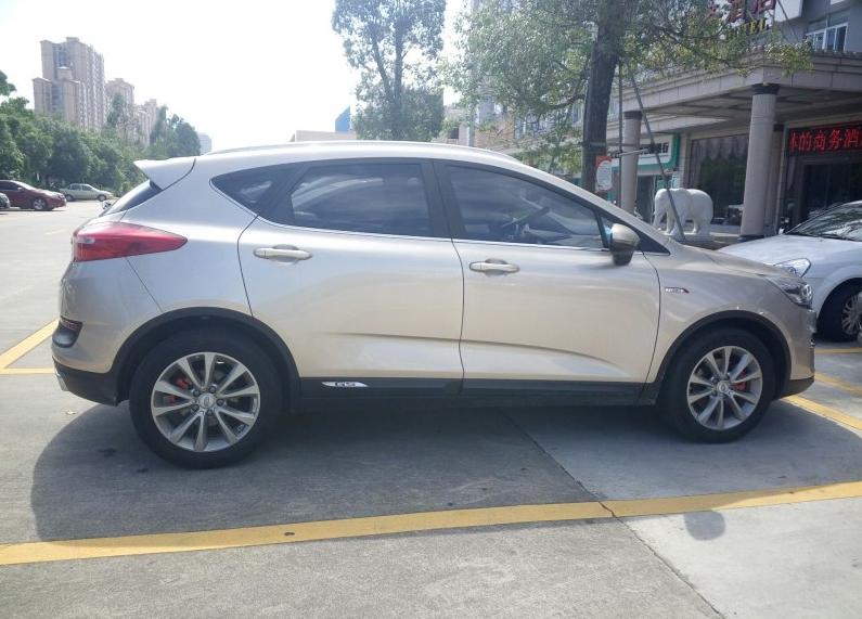 帝豪gs最大的缺点,帝豪gs驾驶感受对比高尔夫