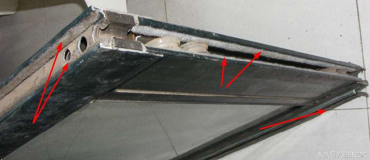 浴室窗户漏风怎么解决好,门窗漏风怎么补救视频教程