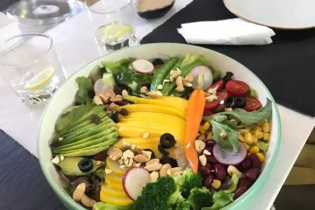 武汉11月新晋美食来了，这20家新店让你欲罢不能！吃吃吃撑到爆！