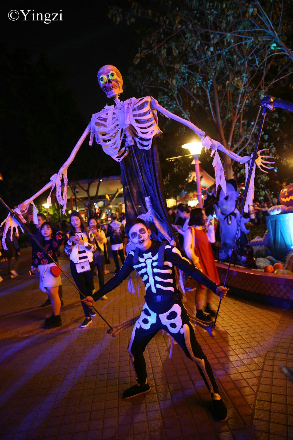 在广州最赞的万圣节趴上吓到别人是种什么感觉