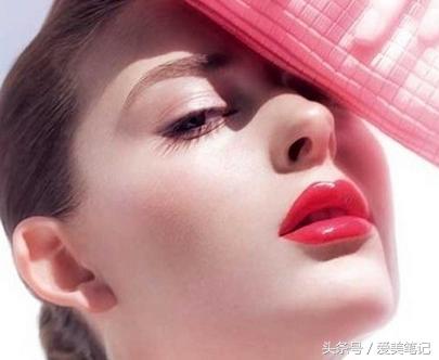 嘴唇里起泡嘴唇肿怎么办吃什么药,嘴唇起泡怎么办最有效的方法