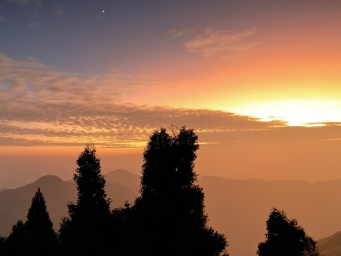 金秋自驾游最佳路线,金秋自驾旅游最新视频
