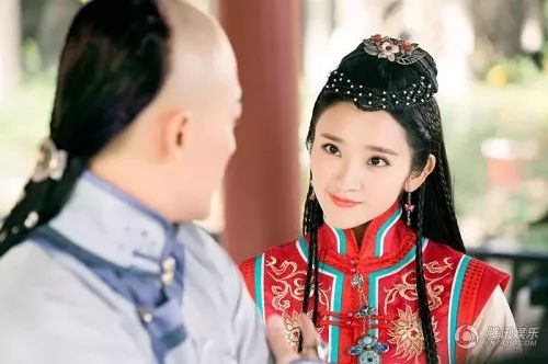 从秦始皇到皇太极，他演电视剧把历史学了个遍，可以转行当老师了