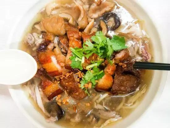 全了，漳州原来有70+名小吃，是不是漳州人就看你吃过多少家了