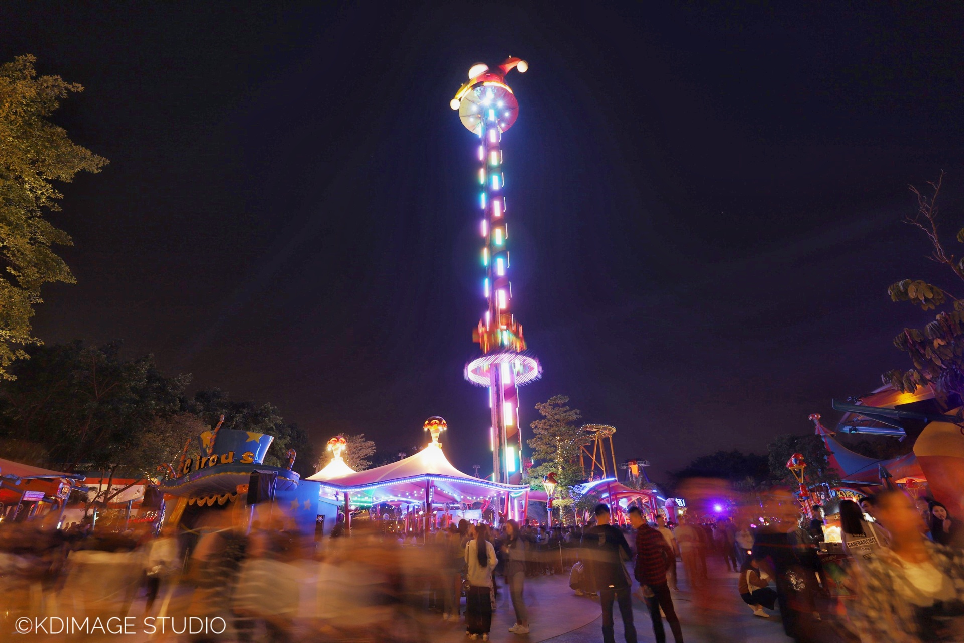 久违的狂欢：和许巍一起过长隆欢乐万圣节