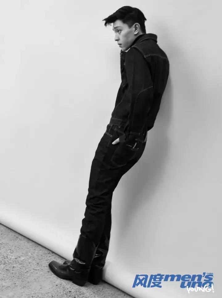 YOUNG封面人物｜邓伦国民男友进阶实习奶爸