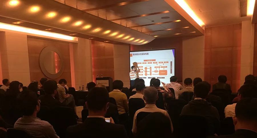 东方龙马受邀参加informatica数据管理高峰论坛圆满落幕