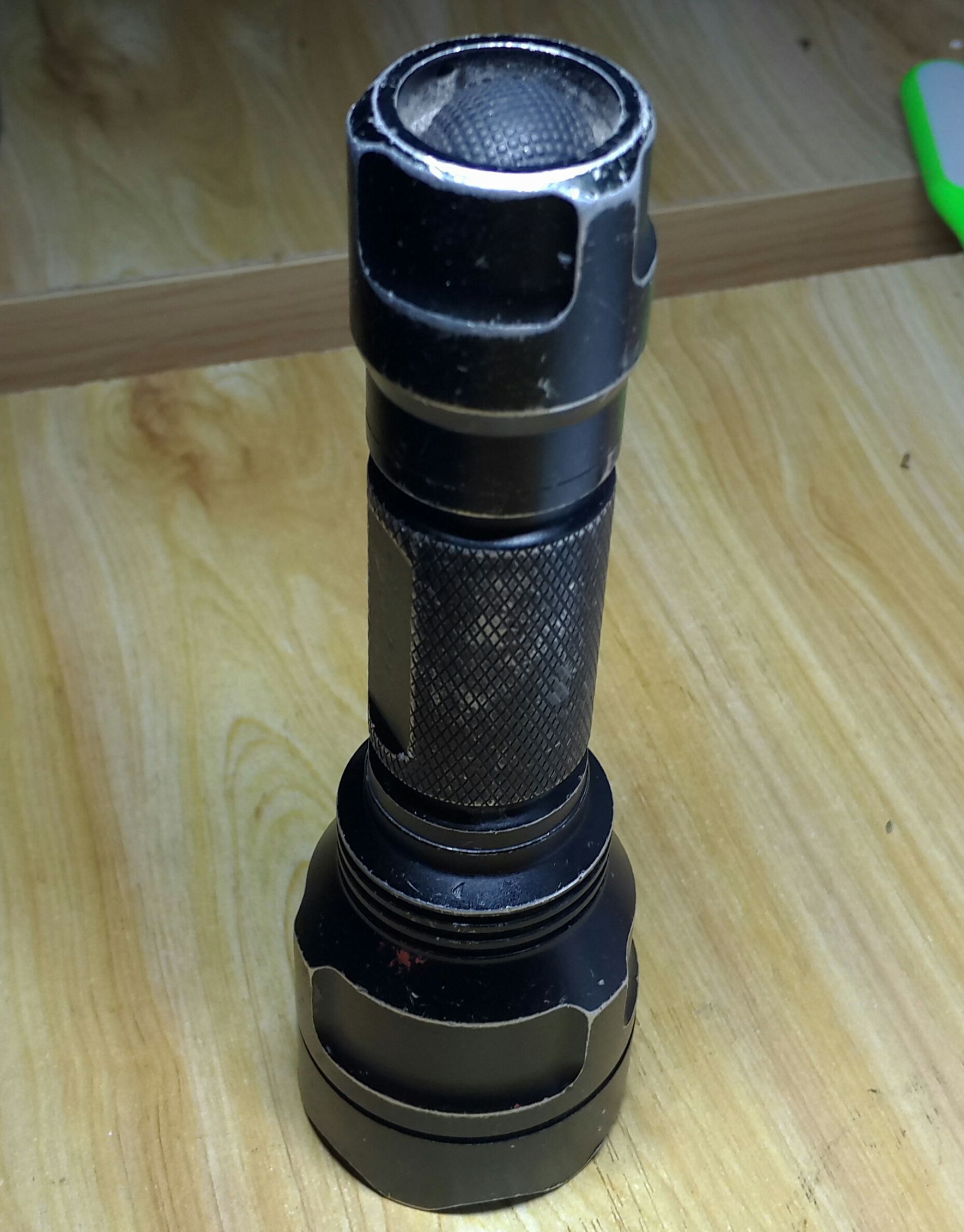 神火远程强光手电筒c8价格,神火手电筒c8-m如何拆卸