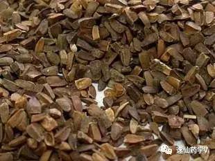 一个植物多个来源的中药,功效相似的药材有哪些中药