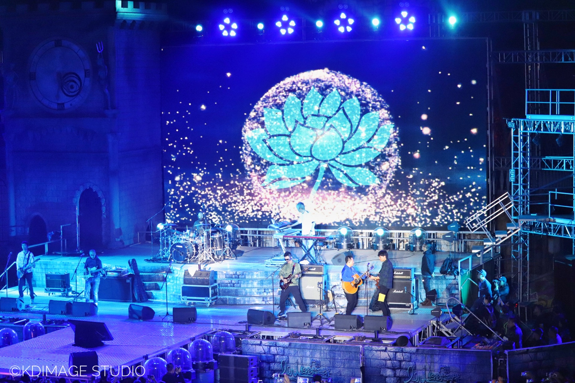 久违的狂欢：和许巍一起过长隆欢乐万圣节