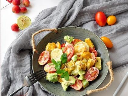 有心血管病能吃龙利鱼吗,香煎龙利鱼藜麦轻体沙拉