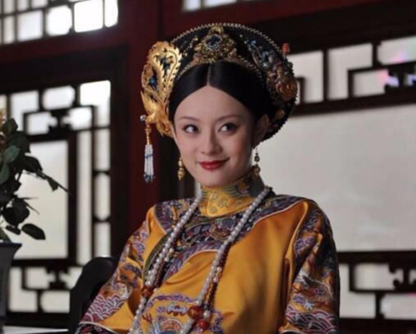 甄嬛传：皇帝就比得上温实初吗？甄嬛才是真正的绿茶婊