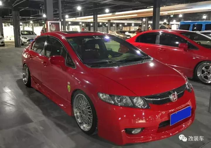 哪一年的8代思域适合改装,本田思域越来越帅
