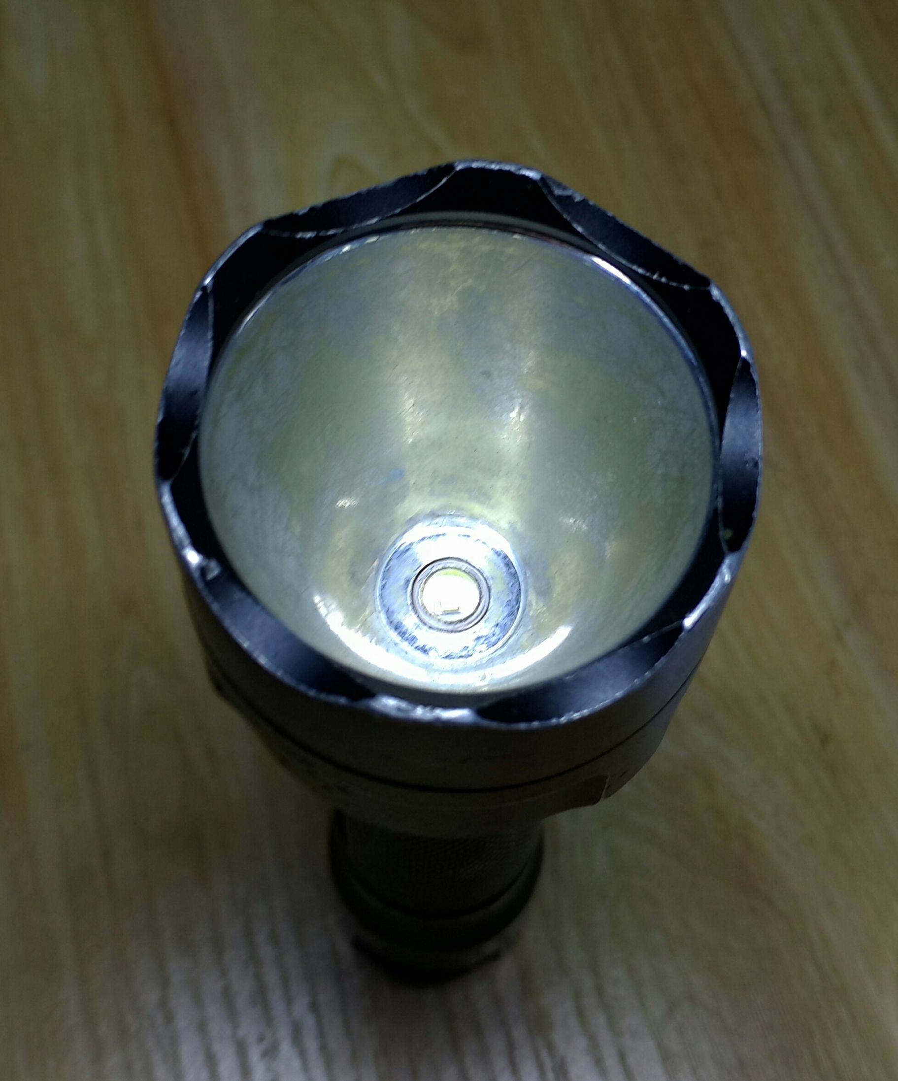 神火远程强光手电筒c8价格,神火手电筒c8-m如何拆卸