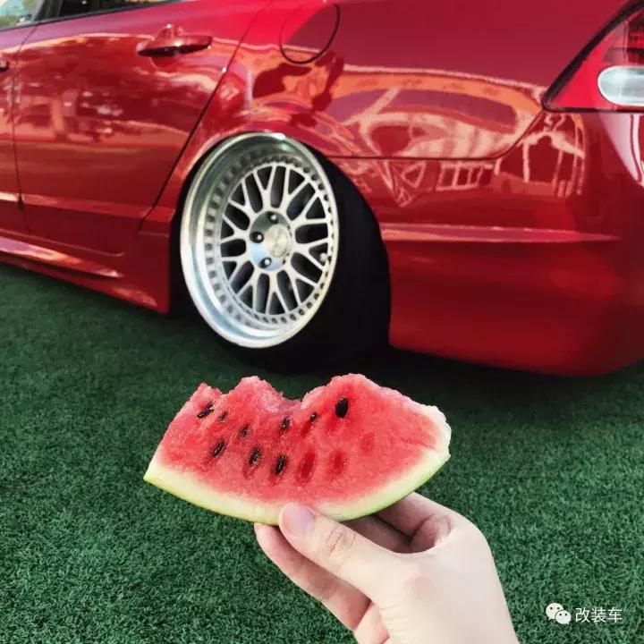 哪一年的8代思域适合改装,本田思域越来越帅