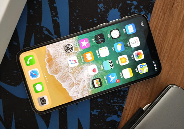 用iphonex玩王者卡顿,用ipad逛淘宝不清晰