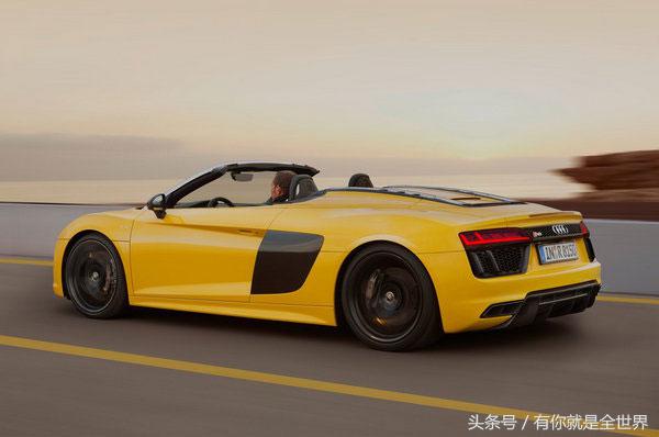 奥迪audir8黑武士,AudiR8敞篷版