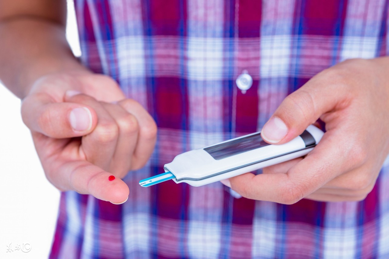 体检发现血糖6.7，需要吃降糖药吗？