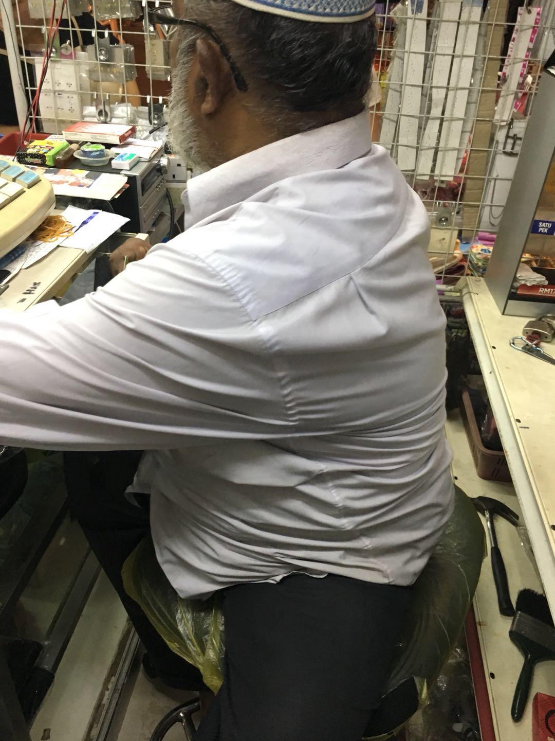 在马来西亚的沙巴码头,中国女生很受欢迎