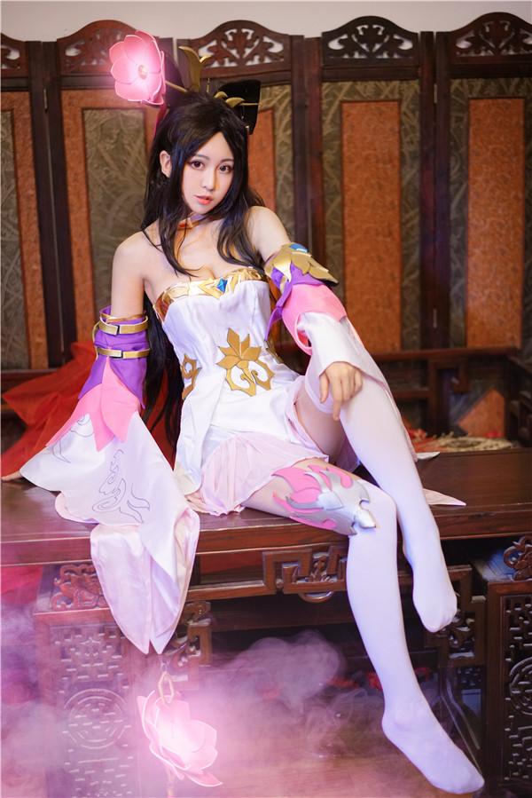 妲己cos王者荣耀小姐姐,王者荣耀漂亮的女角色cos