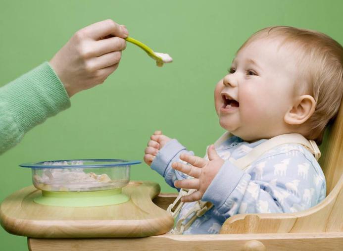 宝宝胃不和则卧不安怎么调理,小孩胃气上逆最简单的调理方法