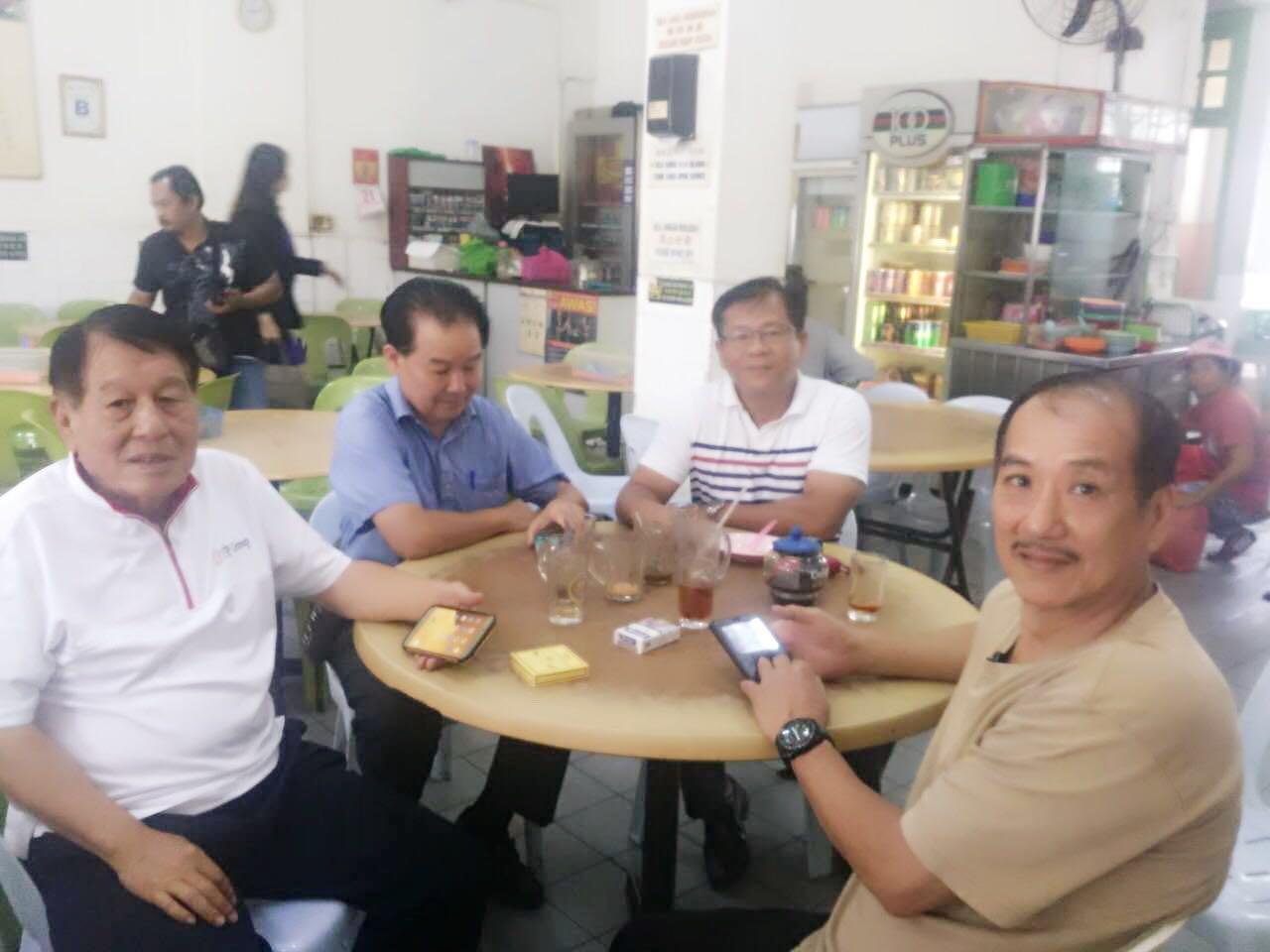 在马来西亚的沙巴码头,中国女生很受欢迎