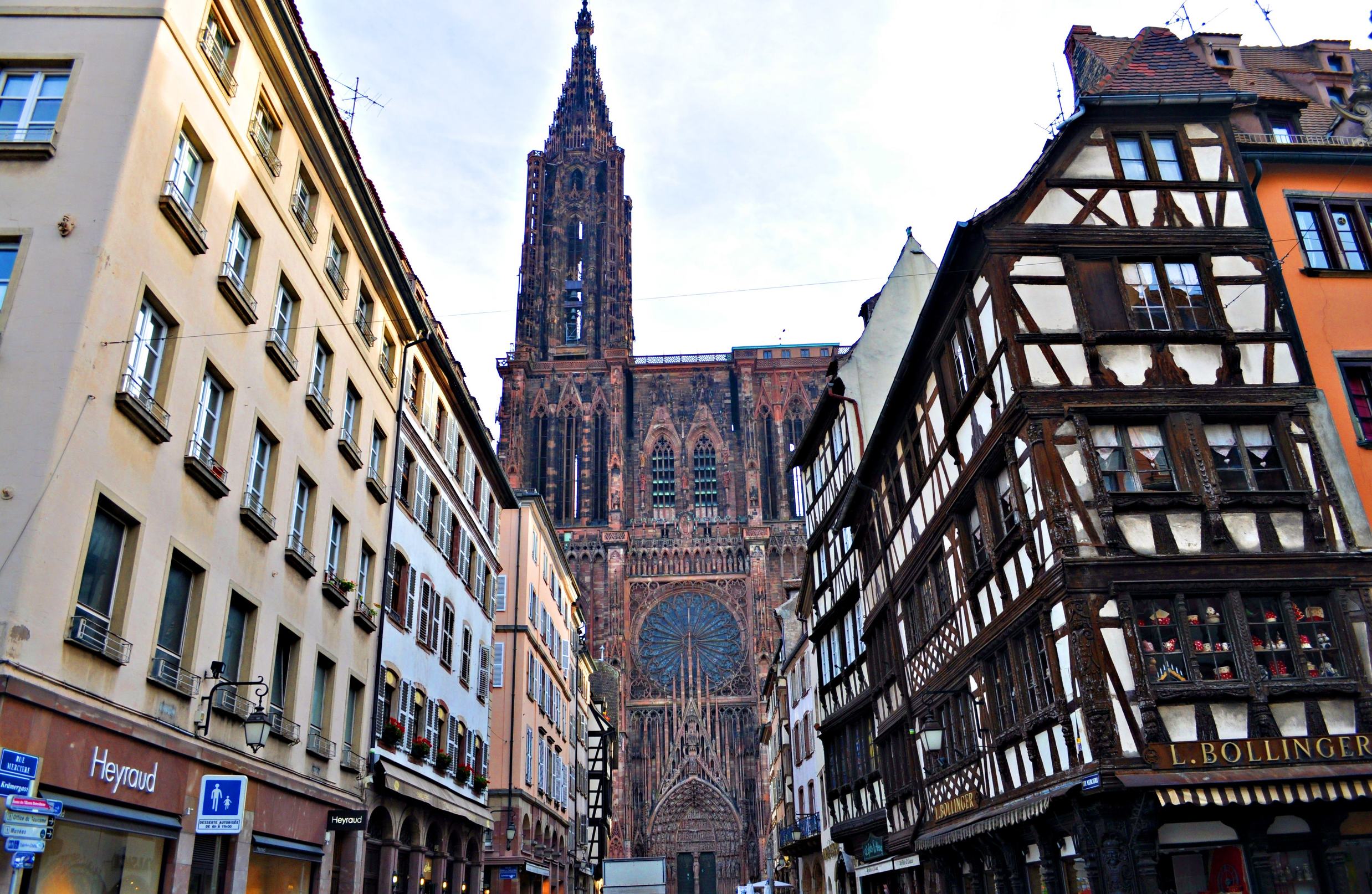 法国香槟之乡在哪里,香槟小镇法国