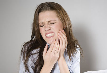 孕期牙疼反复发作怎么回事,孕期牙疼差点没命