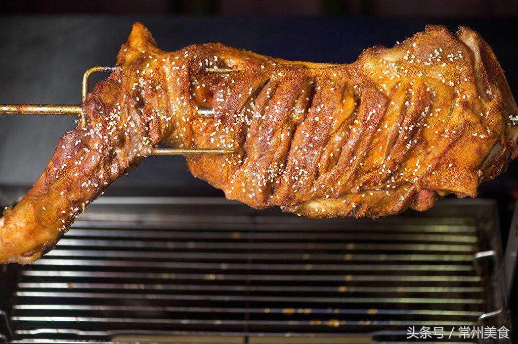 特别好吃的烤全羊,超级好吃的新疆烤全羊