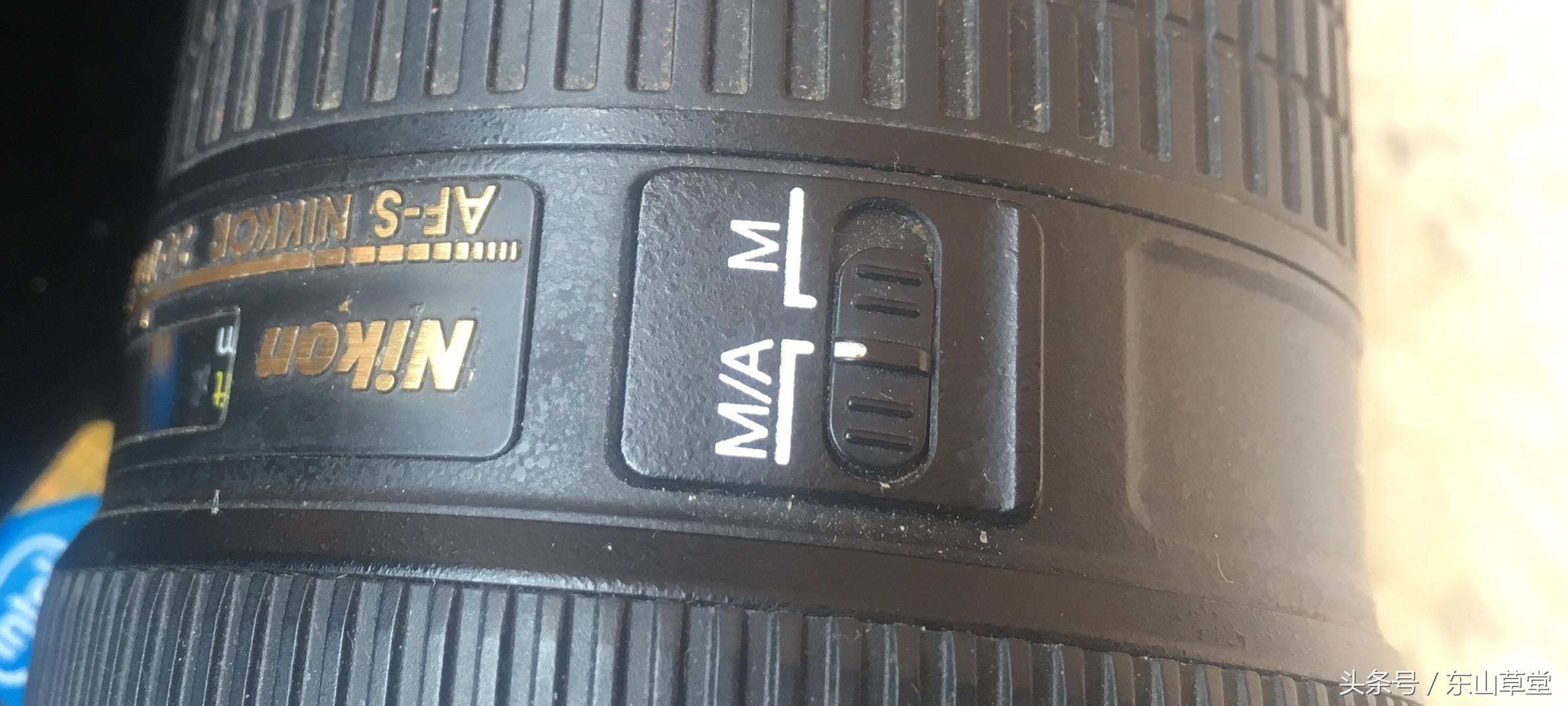 单反相机聚焦能不能聚焦两个地方,单反不能对焦模糊